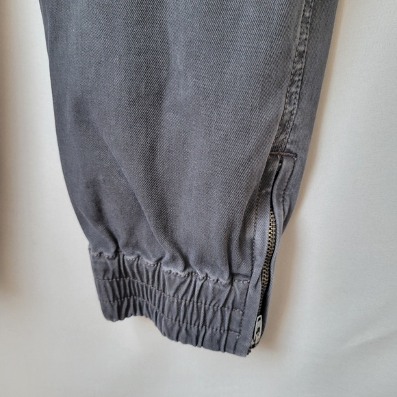 Spanx Stretch Twill Cargo Jogger Pant Washed Black Gray L - Picture 10 of 12